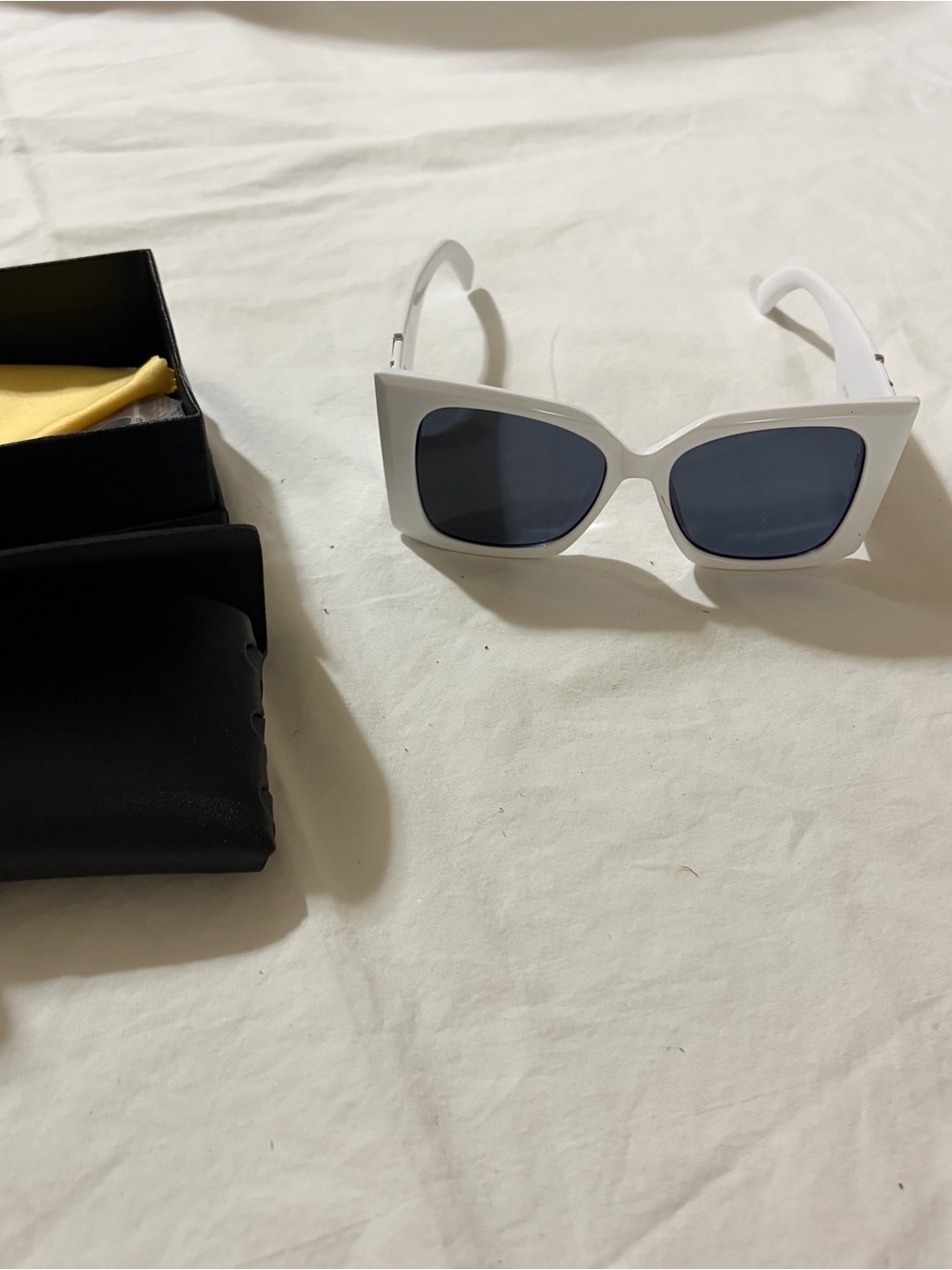 Fashion Sunglasses NWOT
